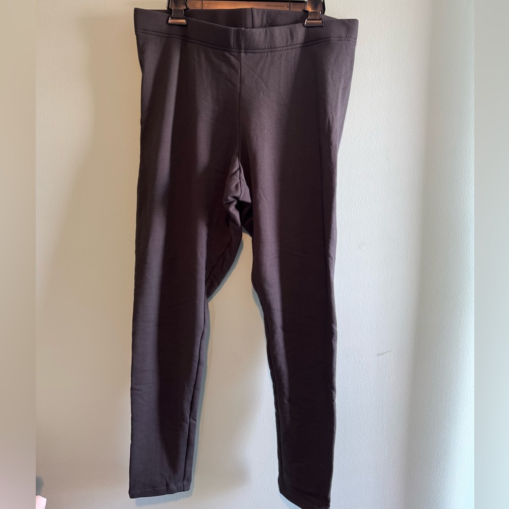 NWT Old Navy Women’s Dark Gray Fleece Lined Leggings